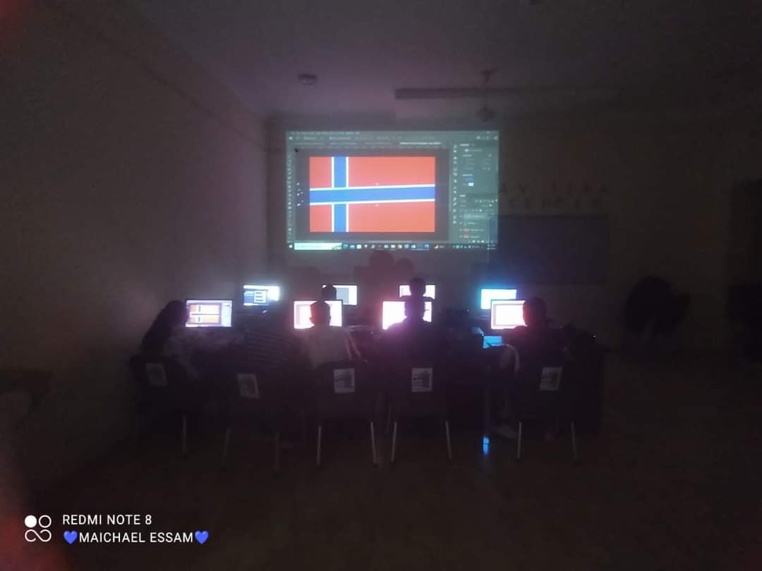 6769939a36d36d15697a92dd-photo1