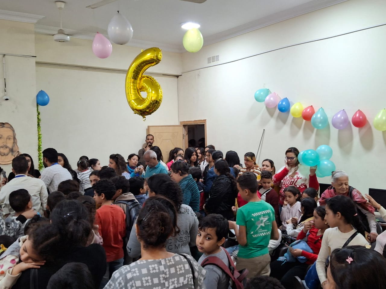 676c473cee199a0766ba76a6-photo8